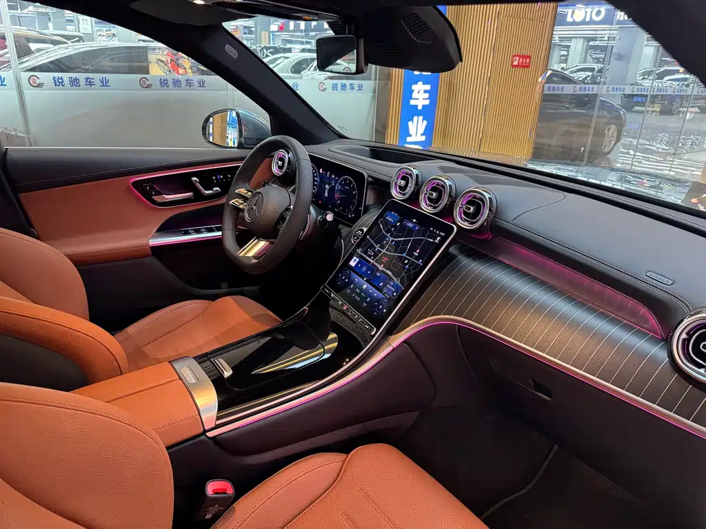 Mercedes-Benz GLC 2025 GLC 300 L 4MATIC luxury model 5 seats купить на сайте DeffCars