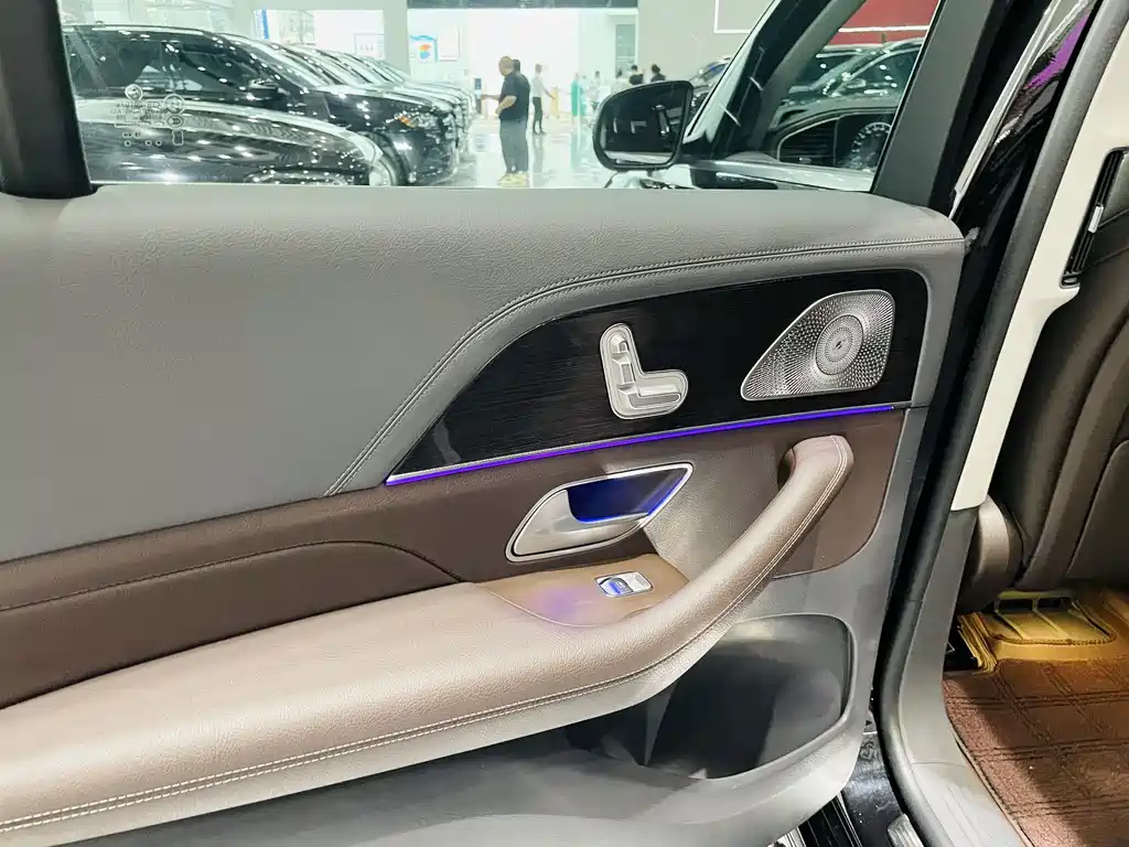 Mercedes-Benz GLS 2020 GLS 450 4MATIC Dynamic купить на сайте DeffCars
