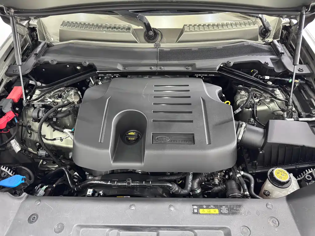 Land Rover Defender 2023 130 3.0T P400 HSE купить на сайте DeffCars