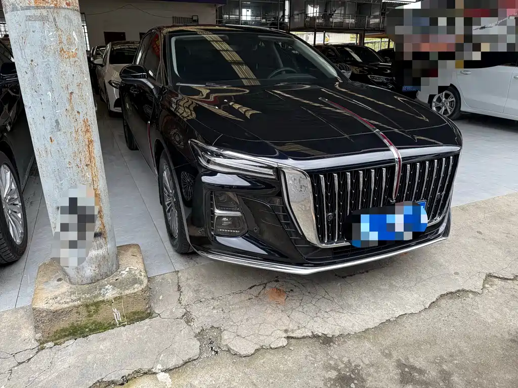 Hongqi H5 2025 1.5T HEV Qichang 500,000 units commemorative edition купить на сайте DeffCars