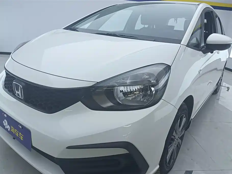 Fit 2022 1.5L CVT Trendy Sunroof Edition купить на сайте DeffCars