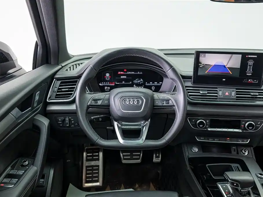 Audi Q5L 2024 40 TFSI luxury and dynamic model купить на сайте DeffCars