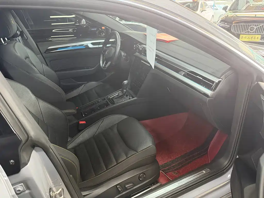 FAW-Volkswagen CC 2023 380TSI eye-catching version купить на сайте DeffCars