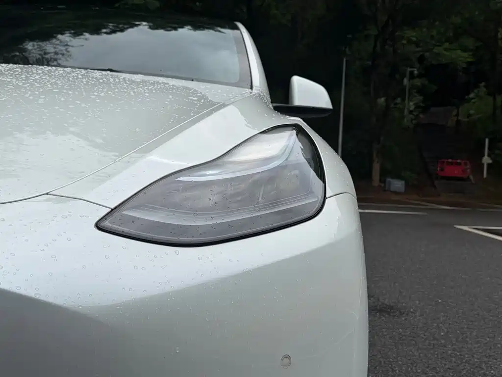 Model Y 2022 facelift rear-wheel drive version купить на сайте DeffCars