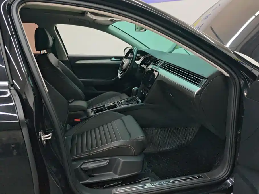 MAGOTAN 2020 280TSI DSG Comfort купить на сайте DeffCars