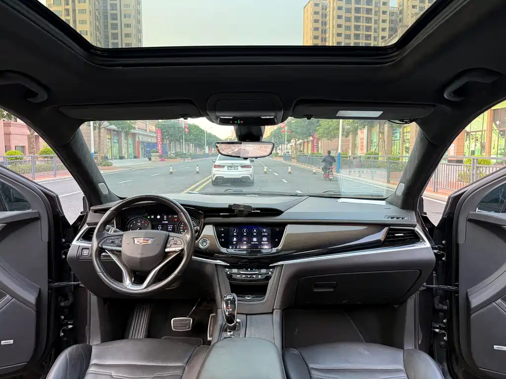 Cadillac XT6 2020 28T six-seat four-wheel drive platinum sports version купить на сайте DeffCars