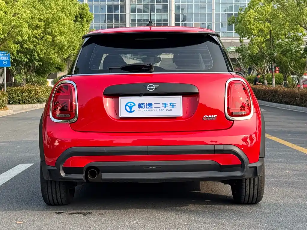 MINI 2022 1.5T ONE купить на сайте DeffCars