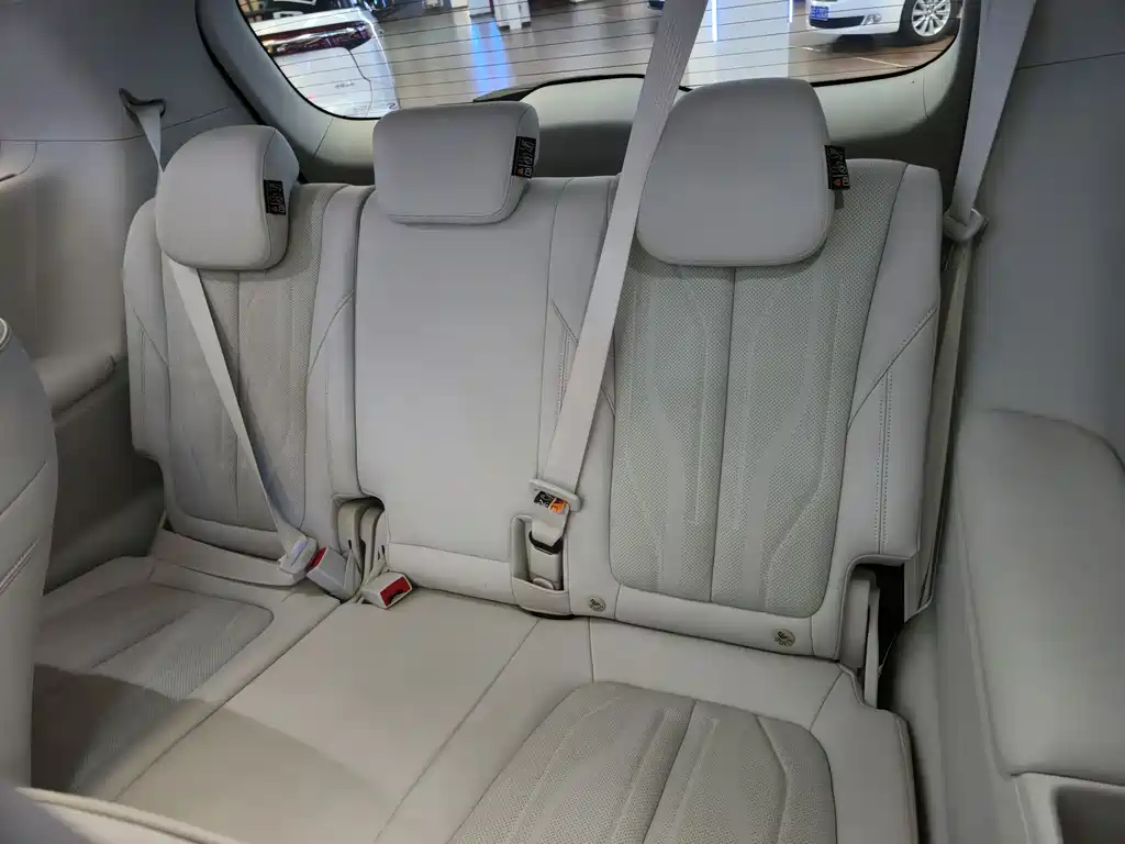Buick GL8 New Energy 2024 Lu Zun Luxury Edition 7 seats купить на сайте DeffCars