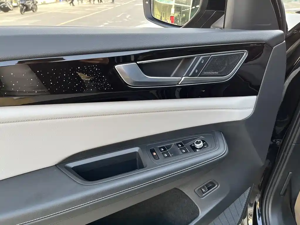 Touron 2022 380TSI four-wheel drive supreme flagship version купить на сайте DeffCars