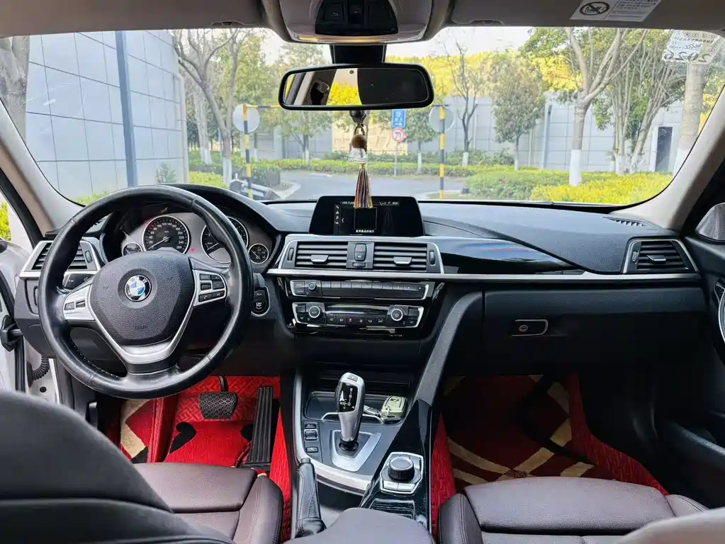 BMW 3 Series 2018 320Li Fashion Model купить на сайте DeffCars