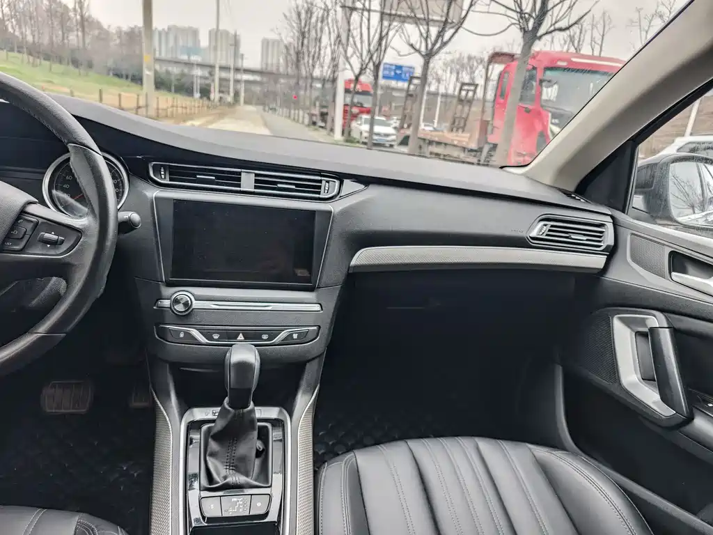 Peugeot 408 2020 360THP 10th Anniversary Premium Edition купить на сайте DeffCars
