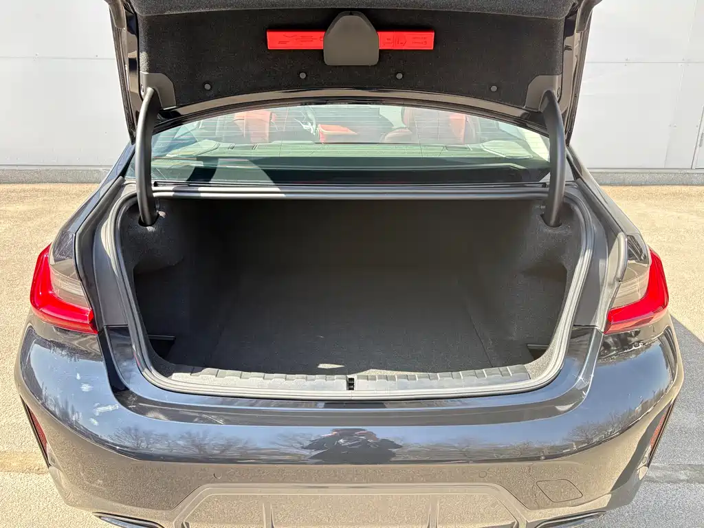 BMW 3 Series 2024 325Li M Sports Night Package купить на сайте DeffCars