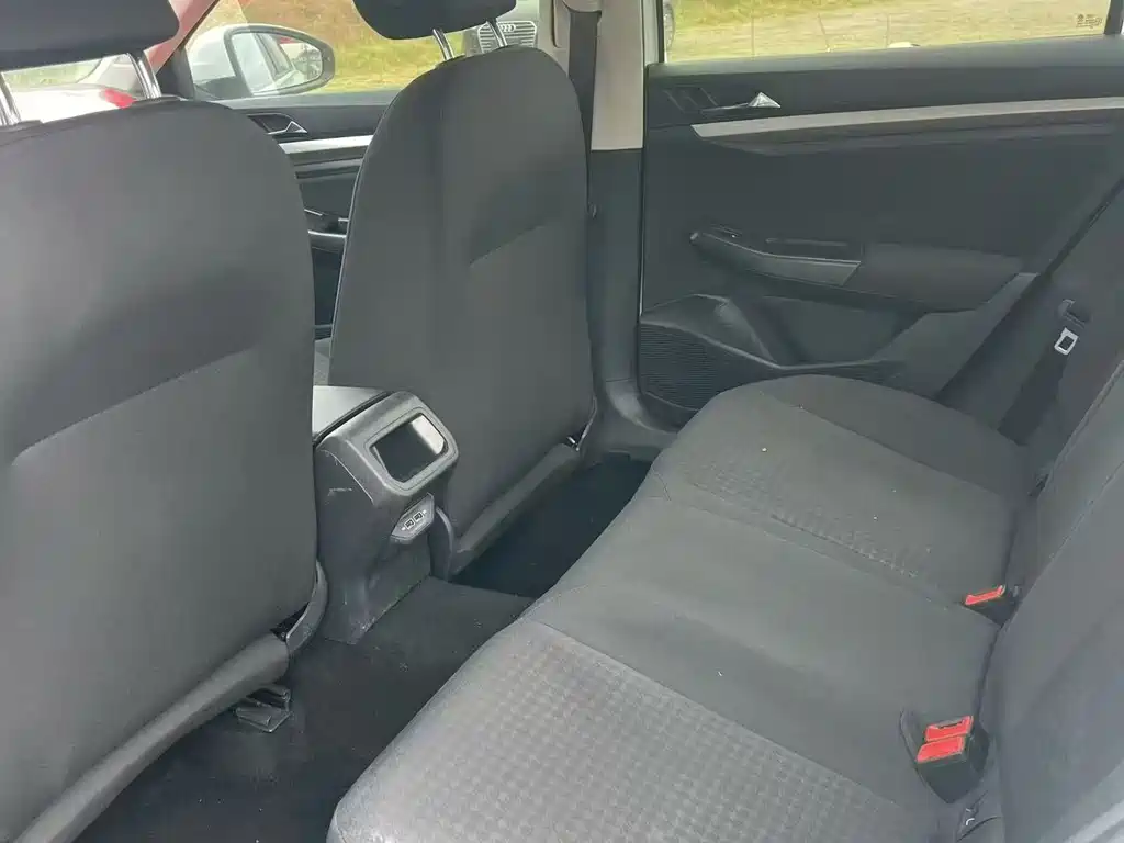 Bora 2021 1.5L automatic comfort intelligent connected version купить на сайте DeffCars