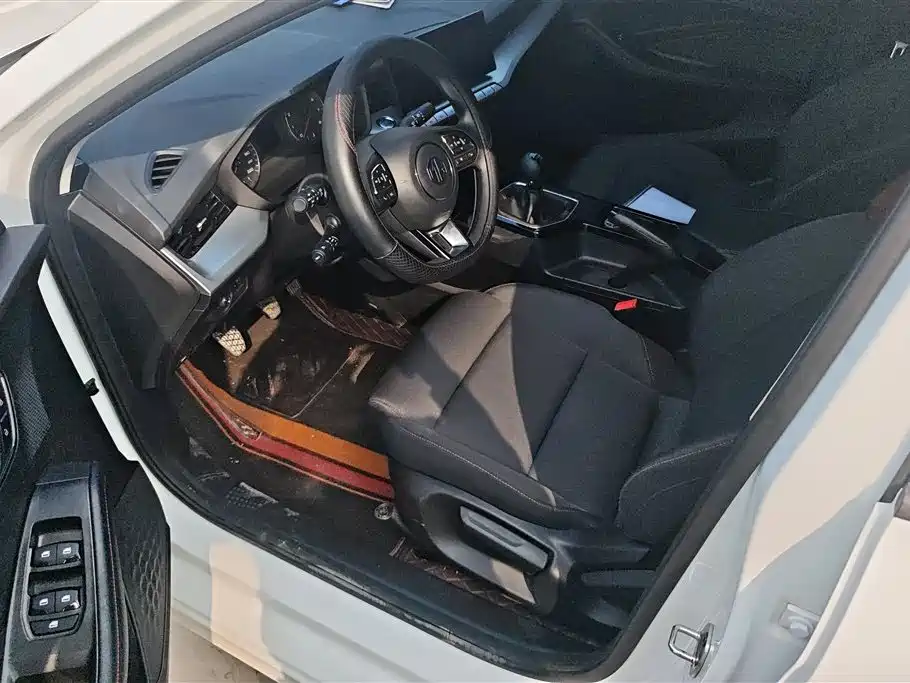 MG5 2023 180DVVT manual fashion version купить на сайте DeffCars