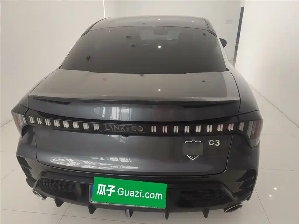 Lynk & Co 03 2023 1.5TD DCT Pro купить на сайте DeffCars
