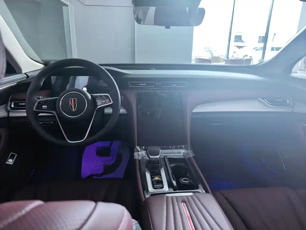 Hongqi H5 PHEV 2025 130 super hybrid version купить на сайте DeffCars