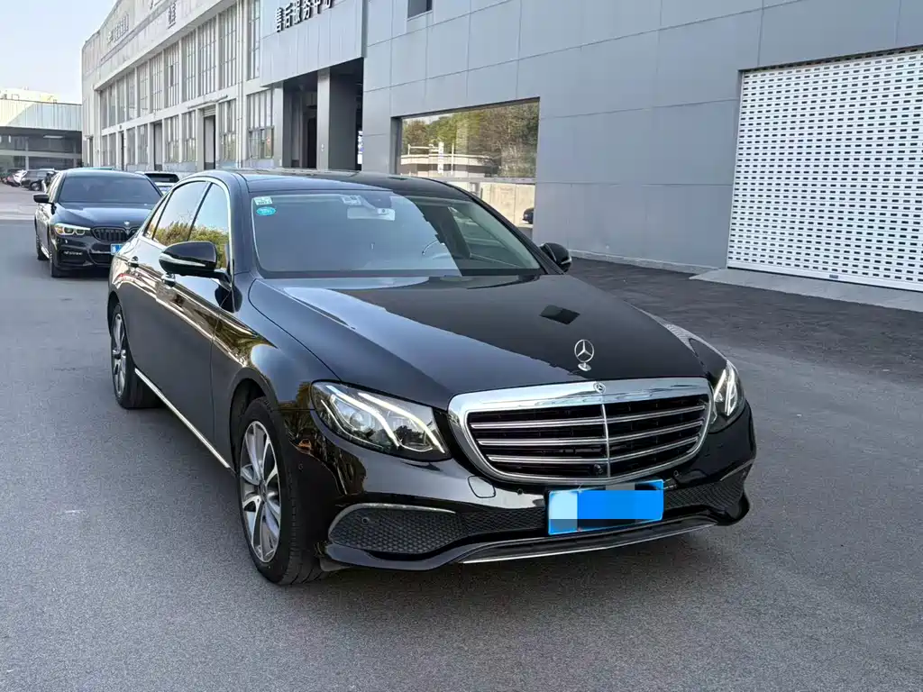 Mercedes-Benz E-Class 2017 E 300 L Luxury Model купить на сайте DeffCars