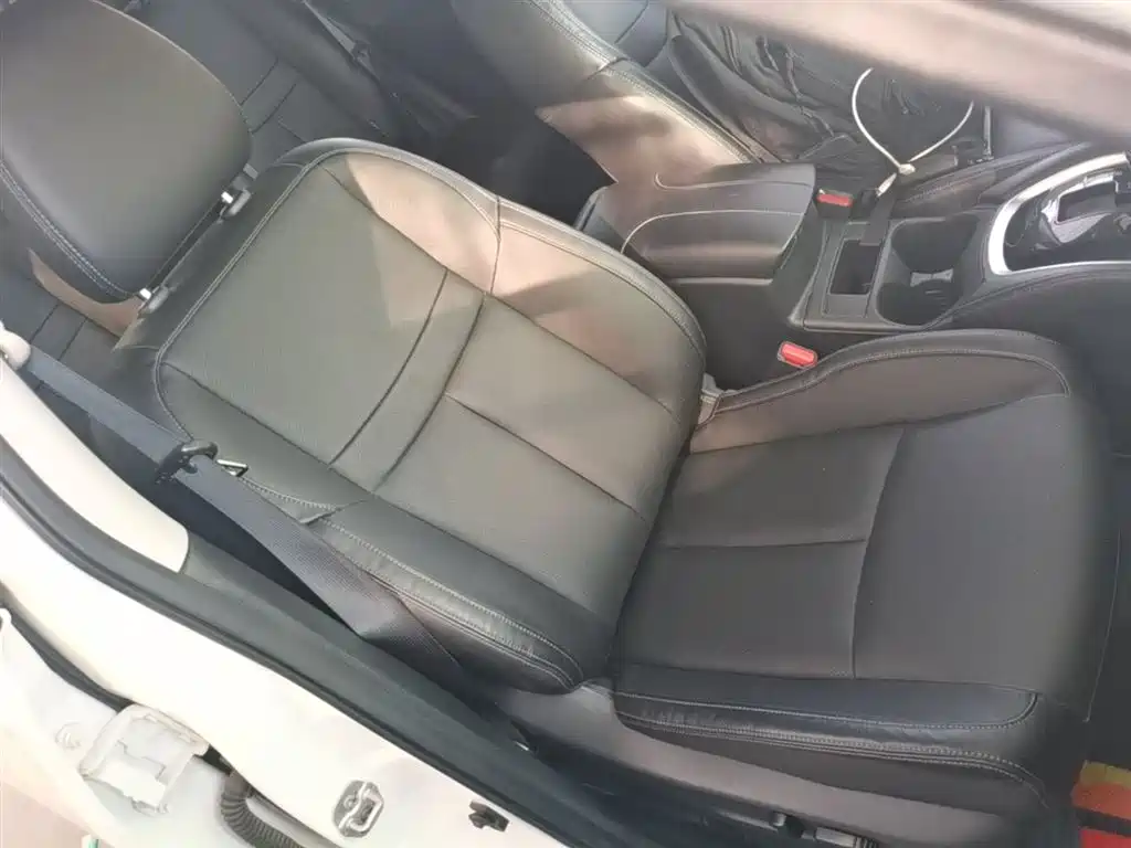 X-Trail 2021 2.0L CVT 2WD XL Premium Commemorative Edition купить на сайте DeffCars