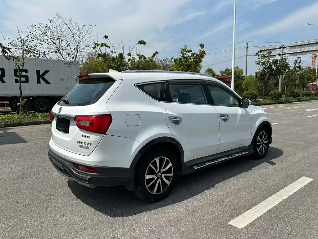 Fengguang 580 2016 facelift 1.5T CVT comfort model купить на сайте DeffCars