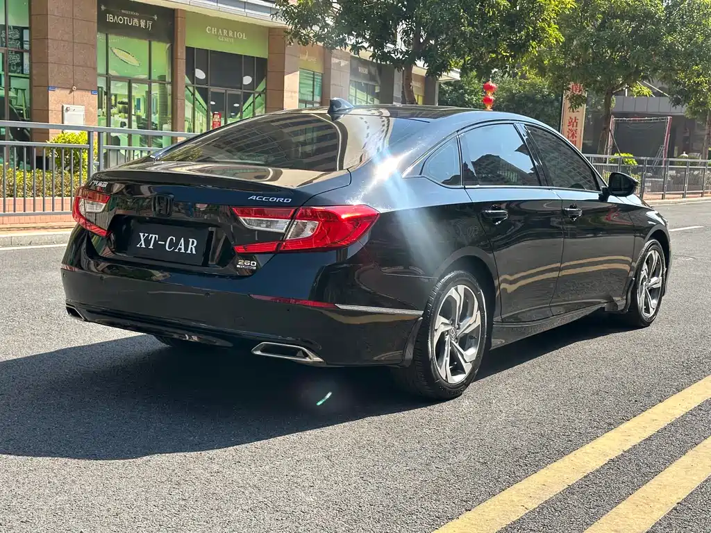 Accord 2018 260TURBO Premium Edition National V купить на сайте DeffCars
