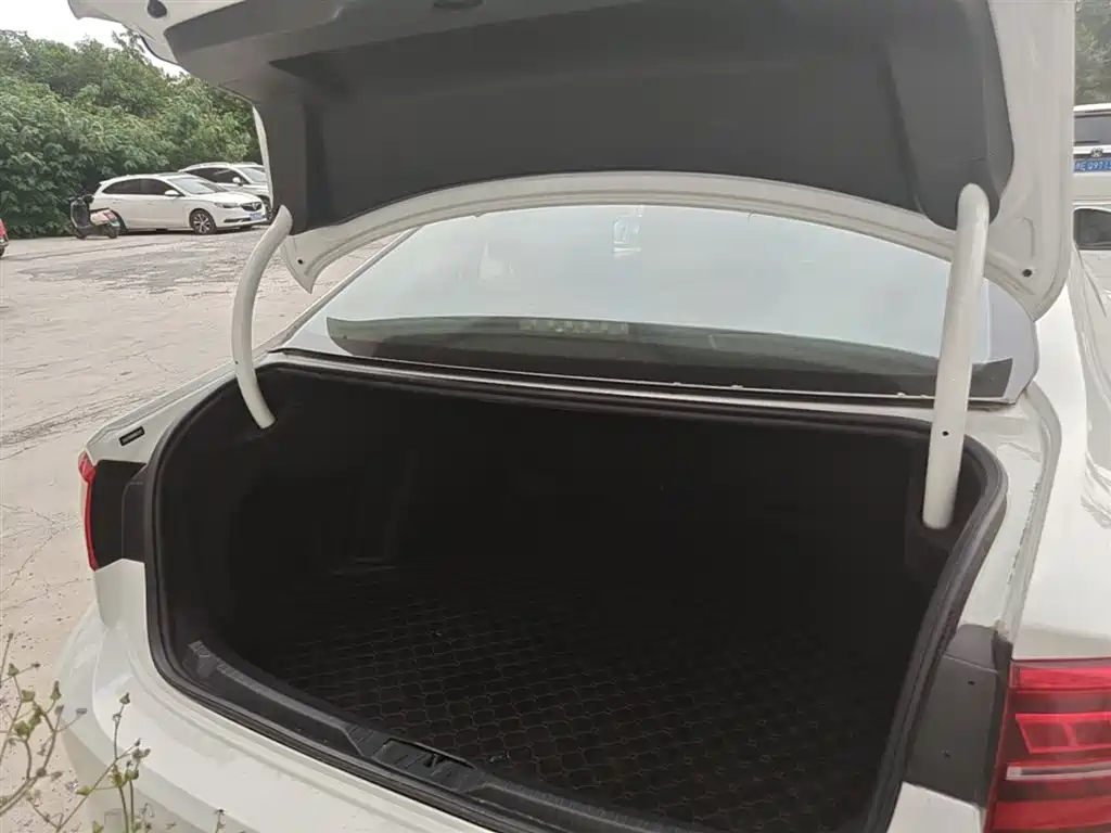 Lingdu 2019 230TSI DSG Fashion Edition National VI купить на сайте DeffCars