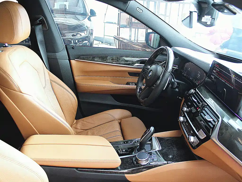 BMW 6 Series GT 2022 630i M Sports Package купить на сайте DeffCars