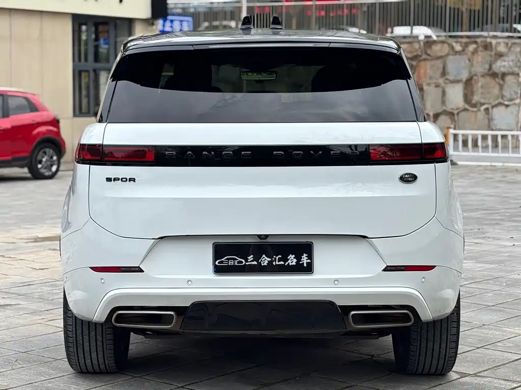 Range Rover Sport 2024 400PS Dynamic SE купить на сайте DeffCars