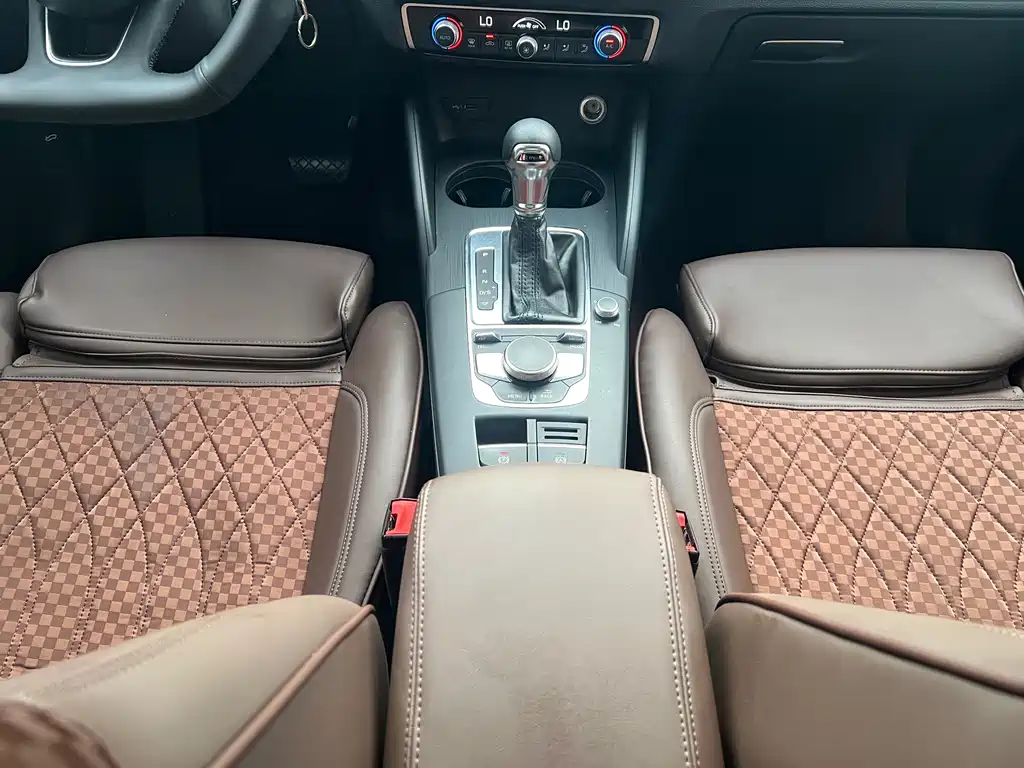 Audi A3 2019 Sportback 35 TFSI Sports National VI купить на сайте DeffCars