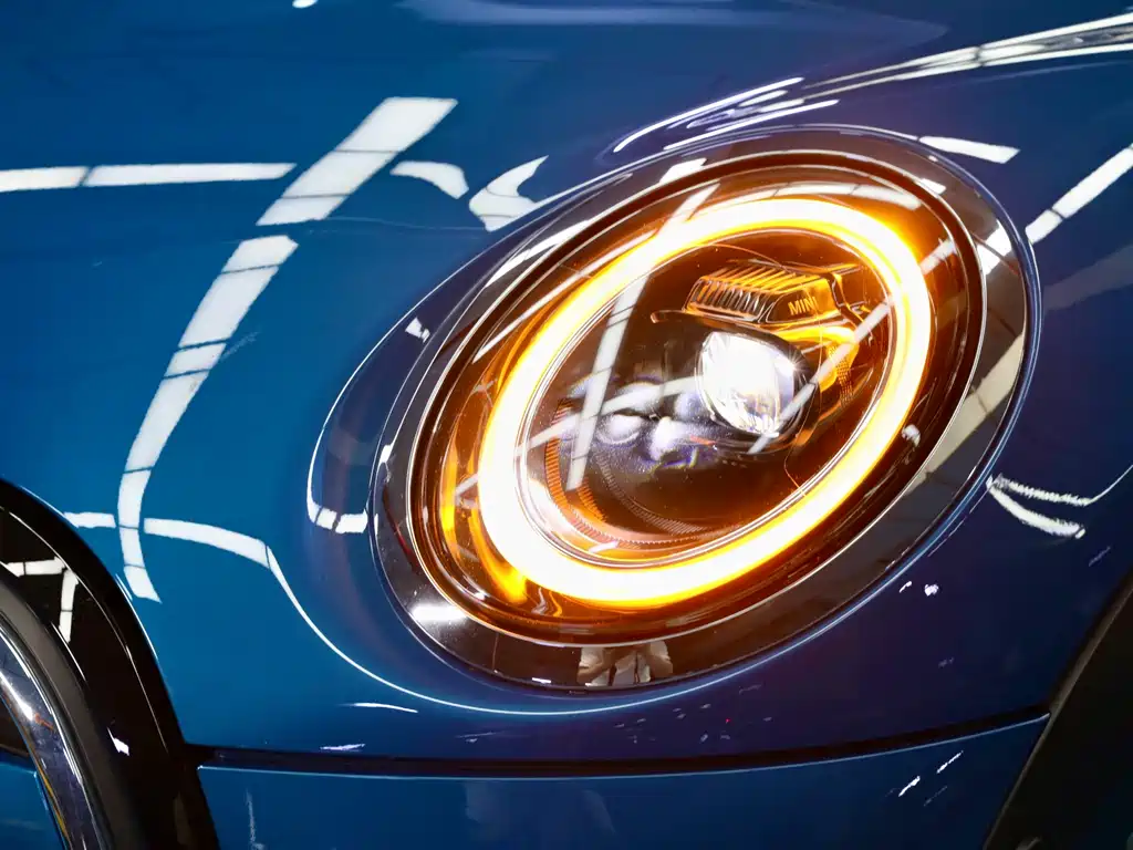 MINI 2023 1.5T COOPER Artist Five-Door Edition купить на сайте DeffCars