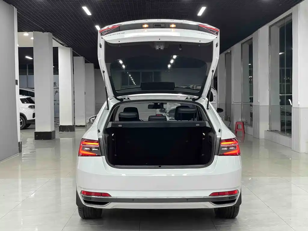 Superb 2022 TSI280 DSG Exclusive Edition купить на сайте DeffCars