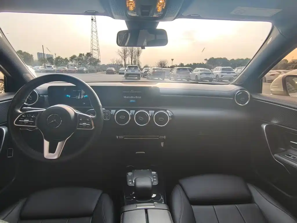 Mercedes-Benz A-Class 2022 A 180 L Sports Sedan купить на сайте DeffCars