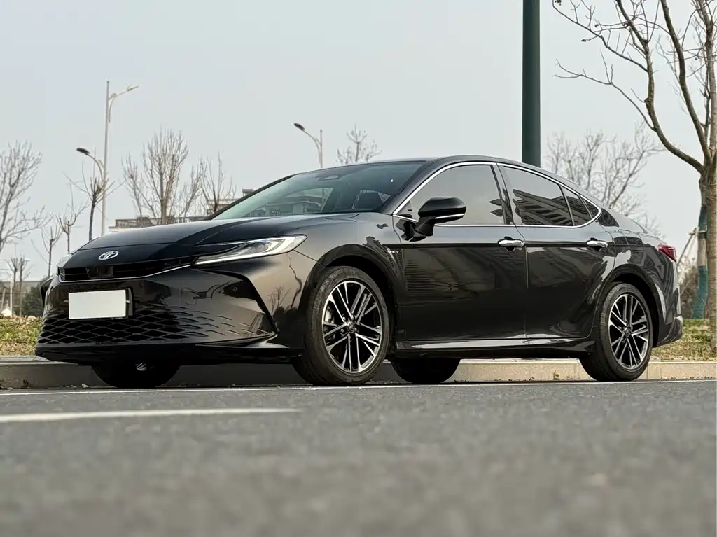Camry 2024 Shuangqing 2.0HG Premium Edition купить на сайте DeffCars