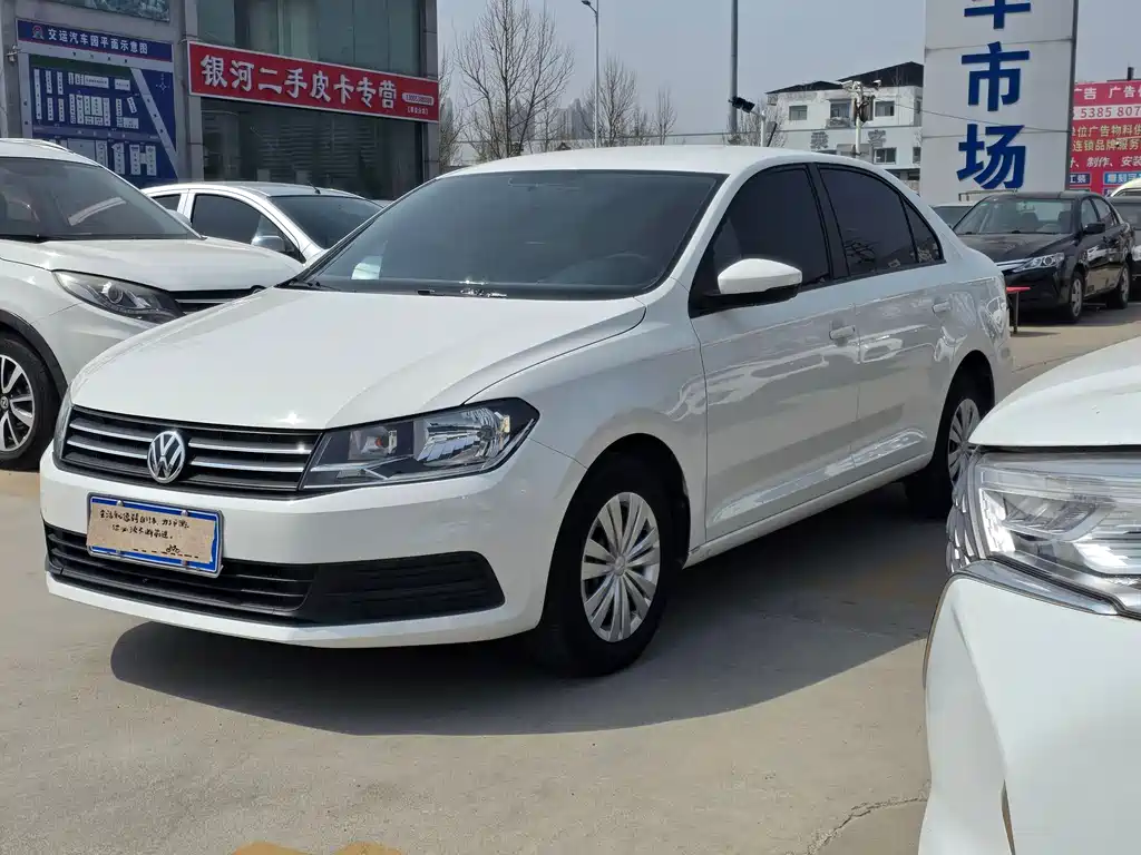 Santana 2016 1.4L Manual Fashion Edition купить на сайте DeffCars