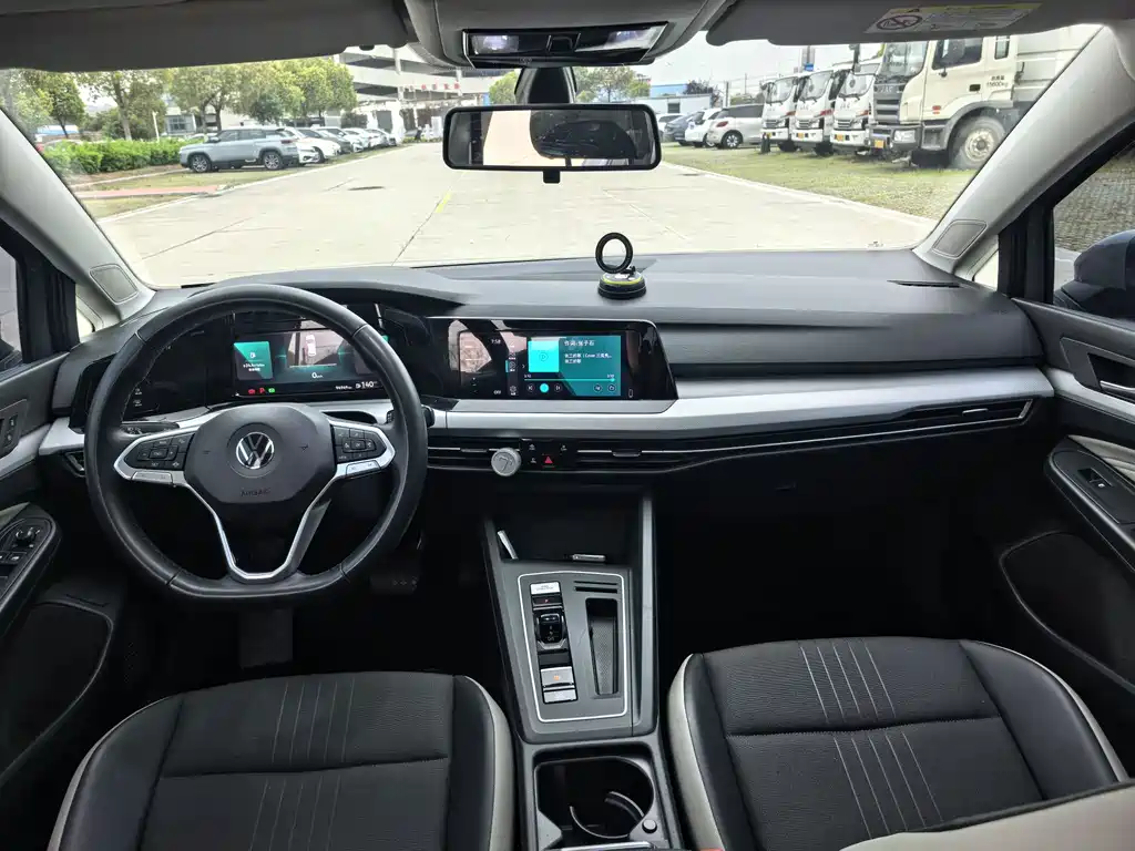 Golf 2021 280TSI DSG Pro First Edition купить на сайте DeffCars