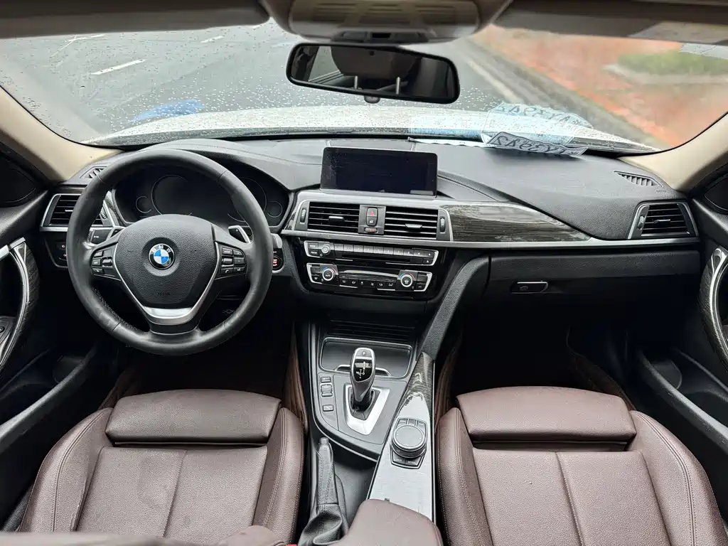 BMW 3 Series 2018 320Li Leading Luxury Package купить на сайте DeffCars