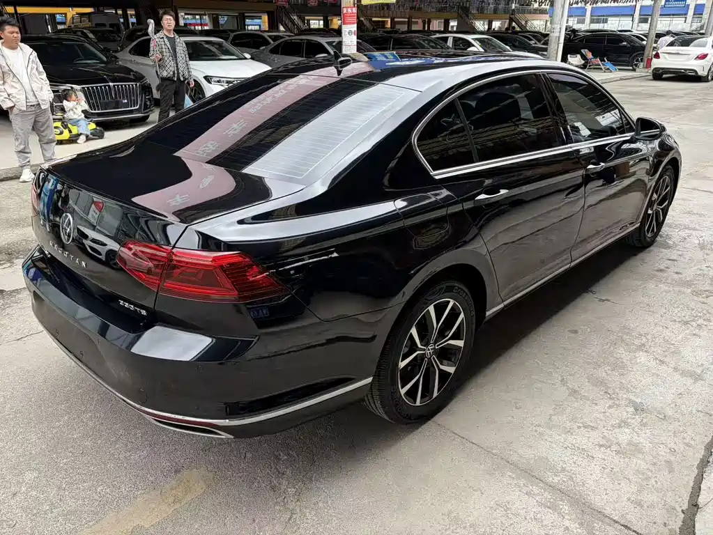 Magotan 2020 330TSI DSG leading model купить на сайте DeffCars