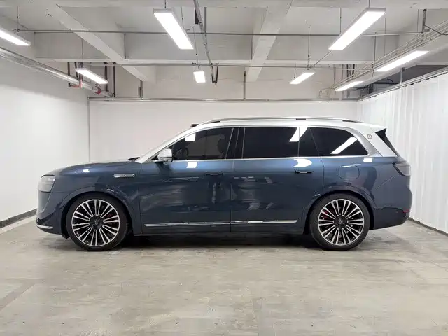 Wenjie M9 2024 extended range Ultra version 42kWh 6-seater version купить на сайте DeffCars