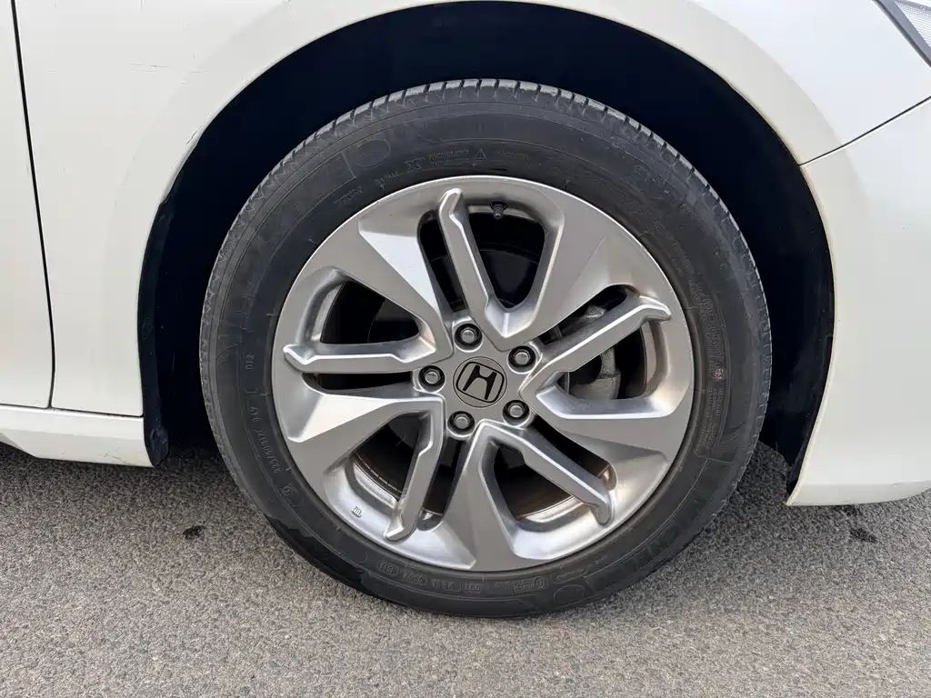 Accord 2018 260TURBO Deluxe Edition National VI купить на сайте DeffCars