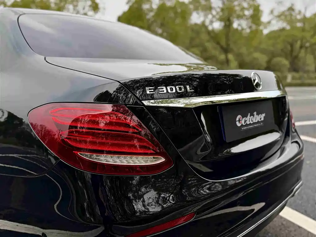 Mercedes-Benz E-Class 2019 E 200 L купить на сайте DeffCars