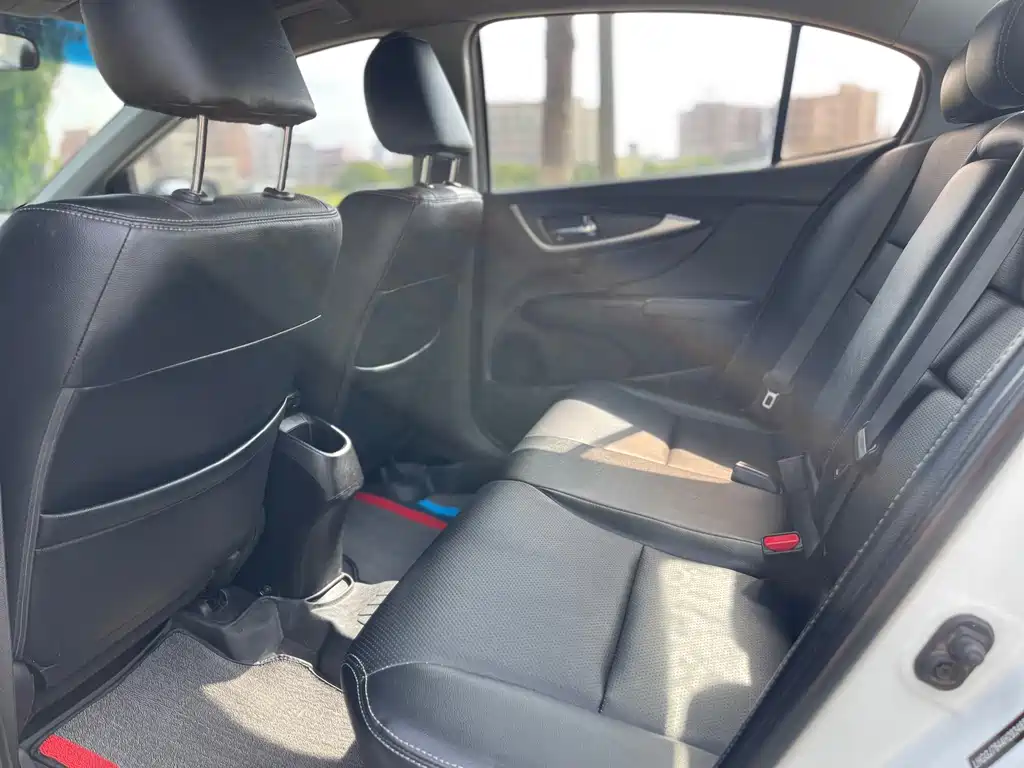 Lingpai 2017 1.8L CVT Comfort Special Edition купить на сайте DeffCars