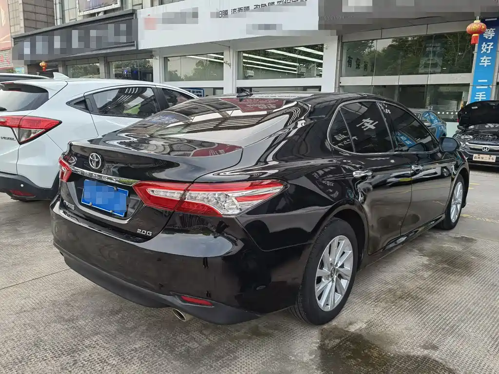Camry 2021 2.0G Deluxe Edition купить на сайте DeffCars