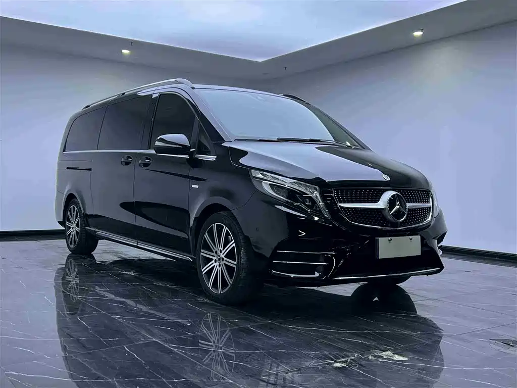 Mercedes-Benz V-Class 2021 V 260 L Long Wheelbase Luxury Edition купить на сайте DeffCars