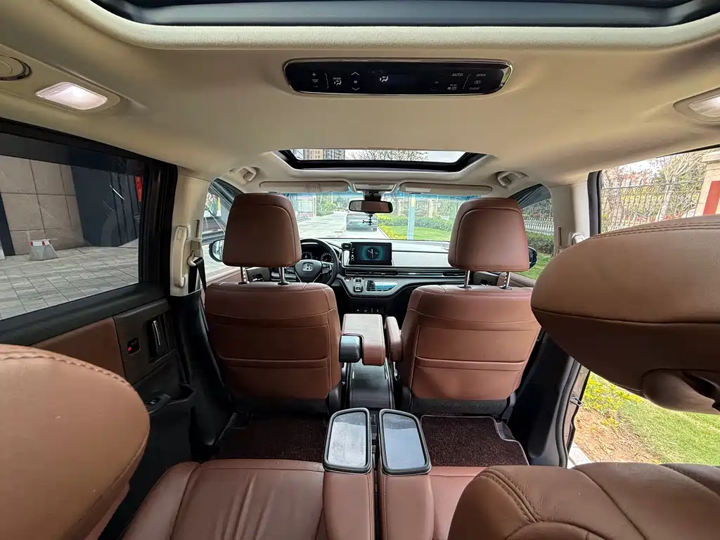 Odyssey 2022 2.0L e:HEV Sharp Extreme Edition купить на сайте DeffCars