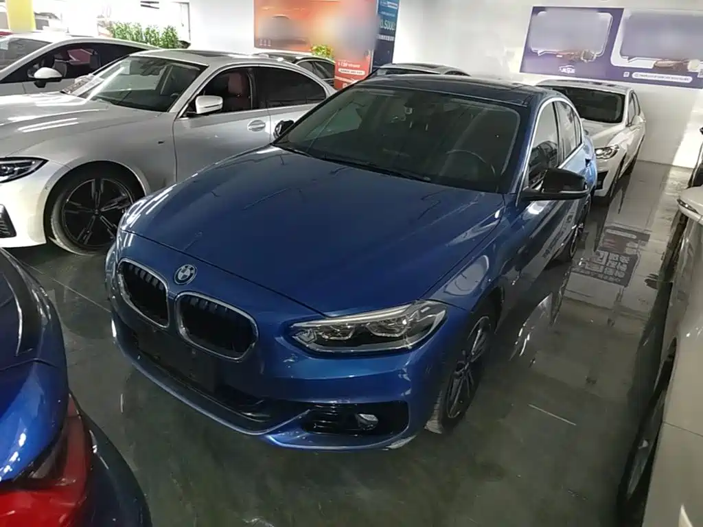 BMW 1 Series 2018 118i Sports купить на сайте DeffCars