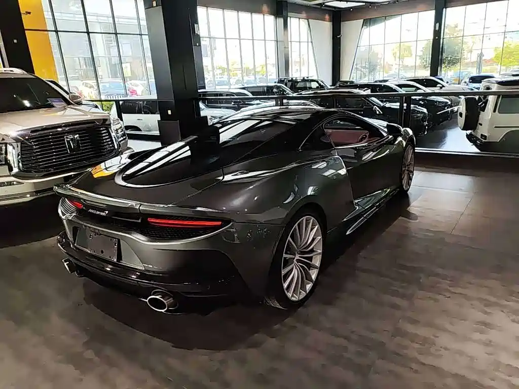McLaren GT 2023 4.0T standard model купить на сайте DeffCars