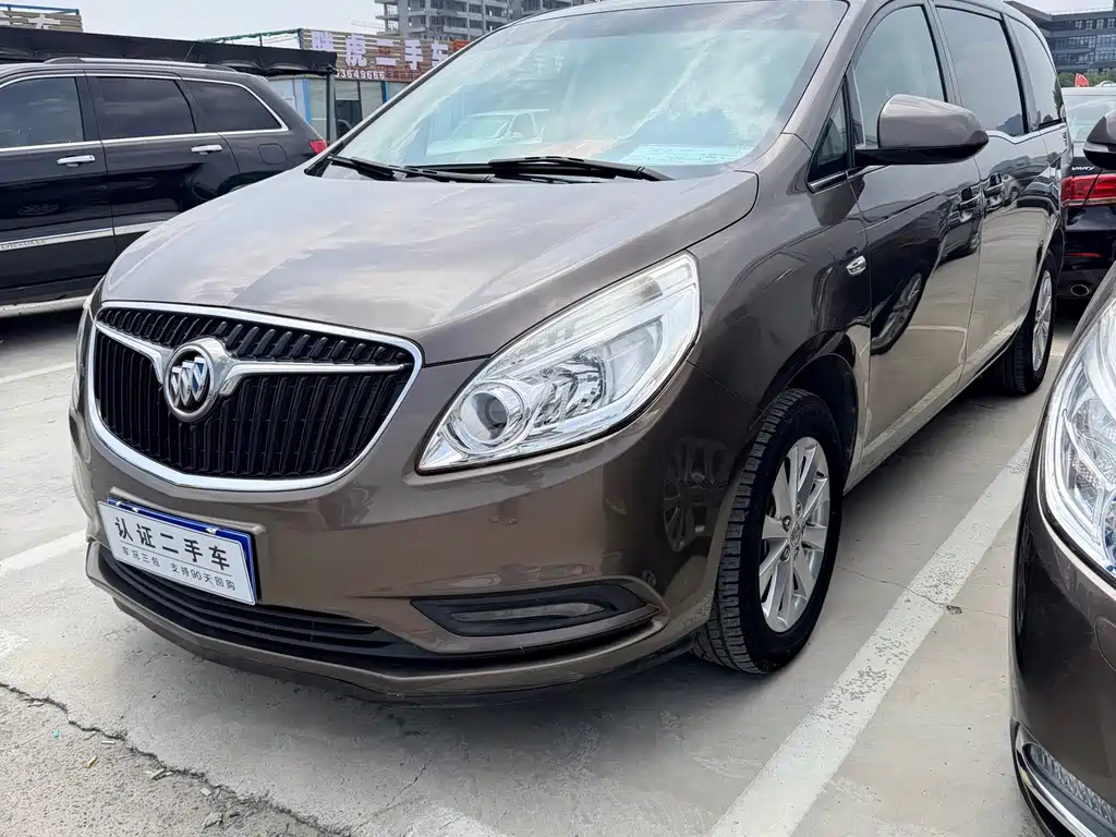 Buick GL8 2017 25s Comfort Country V купить на сайте DeffCars
