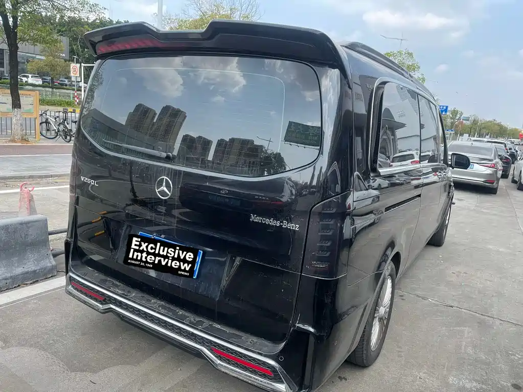 Vito 2023 2.0T Business Edition 7 seats купить на сайте DeffCars