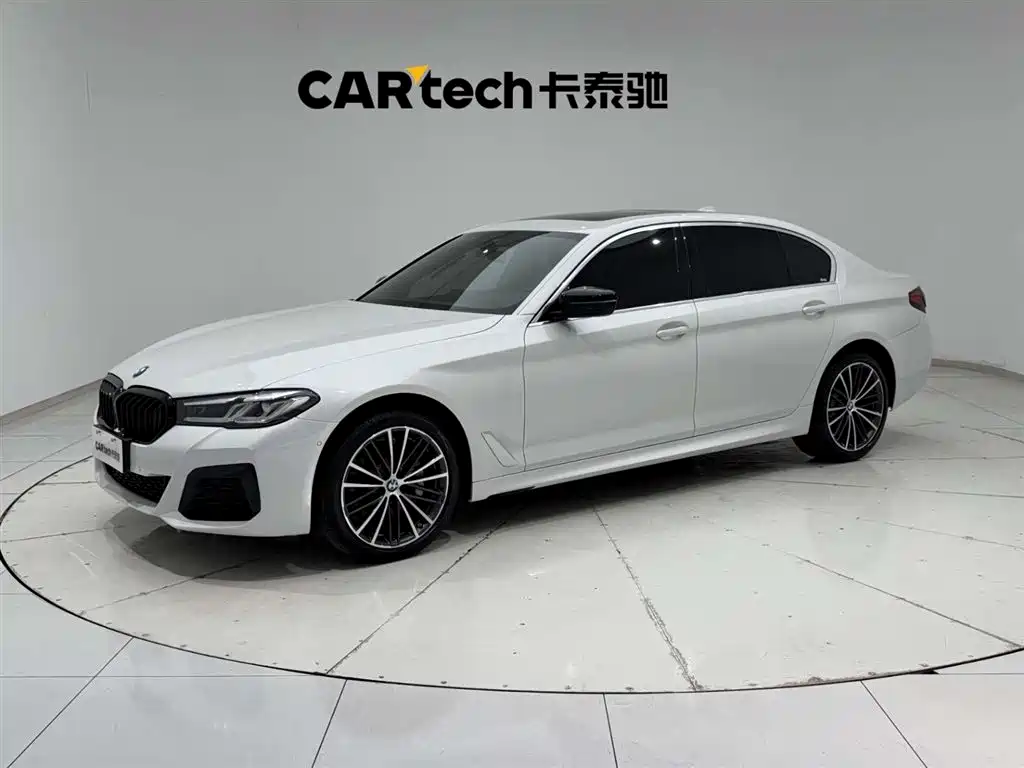 BMW 5 Series 2022 facelift 2 530Li leading M sports package купить на сайте DeffCars