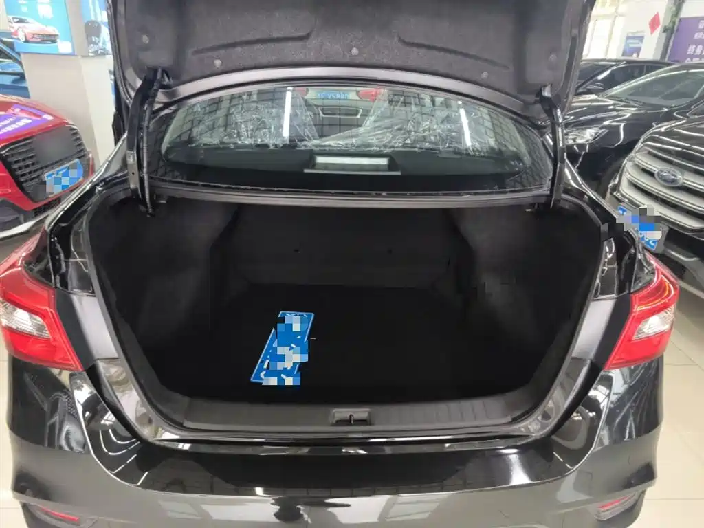 Sylphy 2024 model three facelift classic 1.6XE CVT comfort version купить на сайте DeffCars