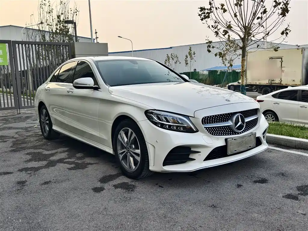 Mercedes-Benz C-Class 2020 C 200 L Fashionable Sports Edition купить на сайте DeffCars